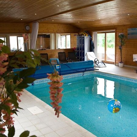 Treetops Cottages & Spa グリムズビー エクステリア 写真