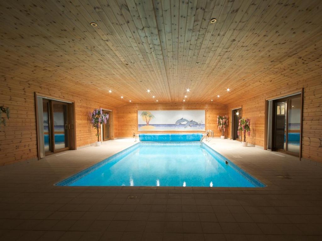 Treetops Cottages & Spa グリムズビー エクステリア 写真